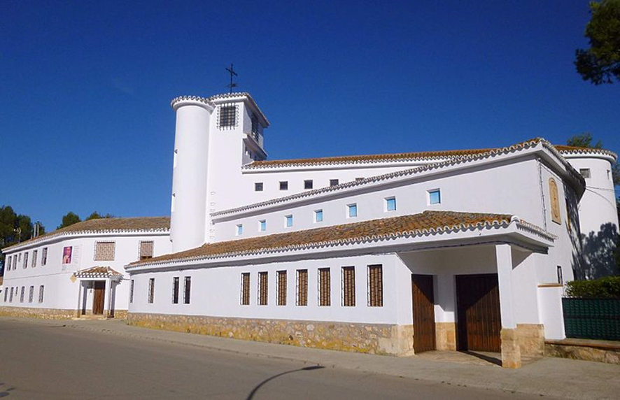 Vista lateral del convento de las Carmelitas Descalzas de Villarrobledo